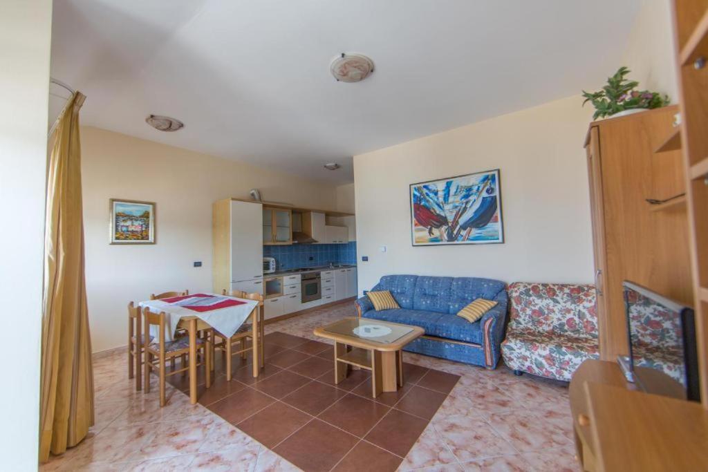 Rooms Porto Savudrija Bagian luar foto