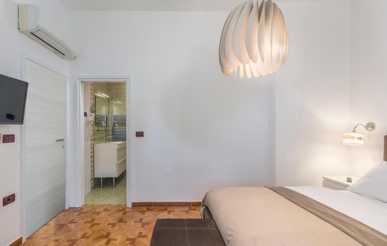Rooms Porto Savudrija Bagian luar foto